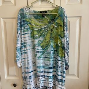 Ladies tunic top